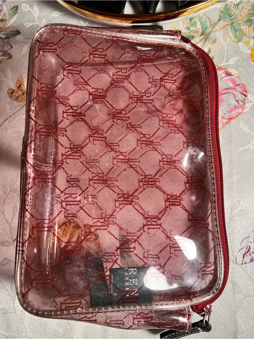 RLL CLEAR RED Travel Cosmetic Case with Top Handle (3-Pc Set) - Picture 6 of 13